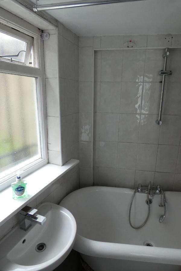 Villa The South View Londra Esterno foto